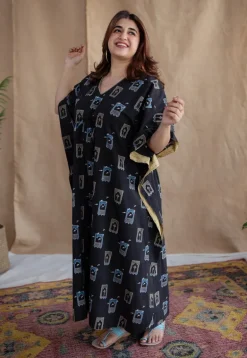 Sona Charcoal Ajrakh Cotton Anti-Fit Kaftan