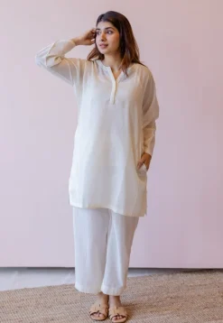 Veda Off White Solid Handloom Cotton A Line Kurta