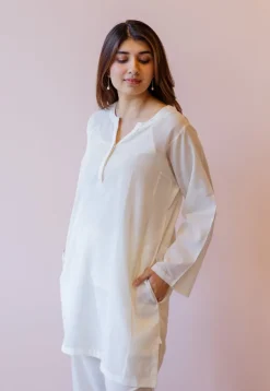 Veda Off White Solid Handloom Cotton A Line Kurta