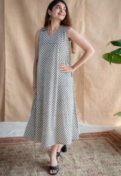 Veena Fakira Mul Dress