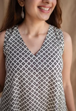 Veena Fakira Mul Dress