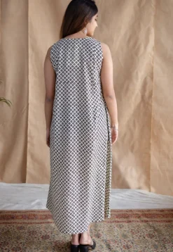 Veena Fakira Mul Dress