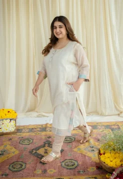 Virika Gold Tissue Chudidar