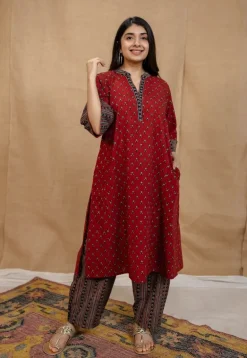 Yashi Charcoal Ajrakh Cotton Straight Bottom
