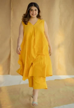 Yashi Mustard Solid Kala Cotton Straight Pant
