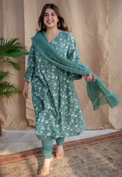 Zahia Dabu Slub Cotton Kurta
