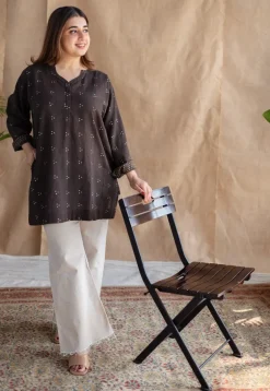 Zaiba Charcoal Straight Dabu Slub Cotton Short Top