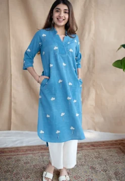 Zerah Blue Straight Dabu Slub Cotton Kurta with Hand Embroidery
