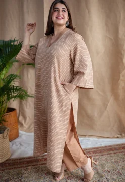 Zesha Dabu Slub Cotton Embroidered Kurta