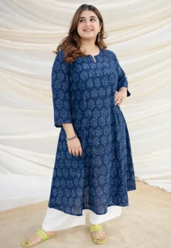 Zinal Indigo Dabu Slub Cotton Kali Kurta