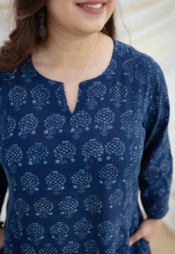 Zinal Indigo Dabu Slub Cotton Kali Kurta