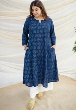 Zinal Indigo Dabu Slub Cotton Kali Kurta